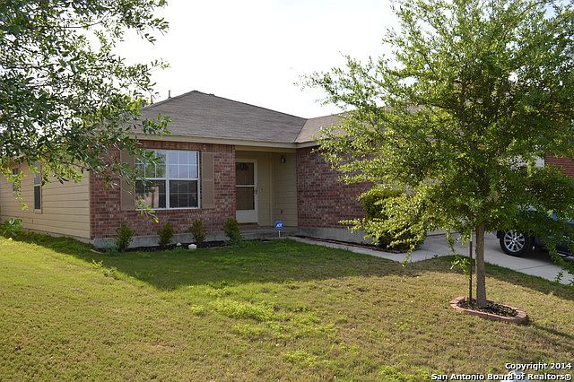 1st image of 1003 Magnolia Bnd