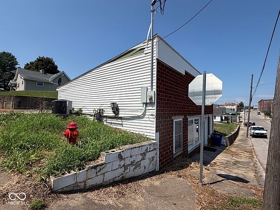 4th image of 1731 K St