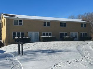 813 Sequoia Ct, Taylorville, IL 62568