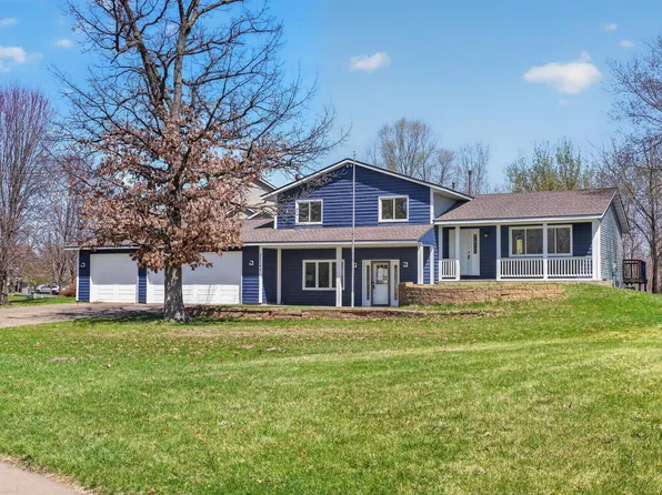 22045 Elston Ave, Forest Lake, MN 55025