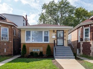 8730 S Honore St, Chicago, IL 60620