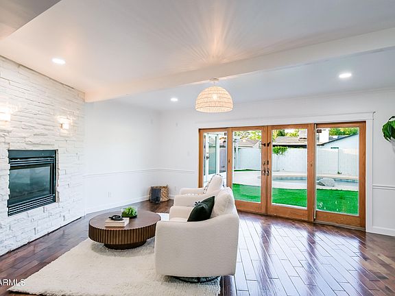 4th image of 5328 E PINCHOT Avenue