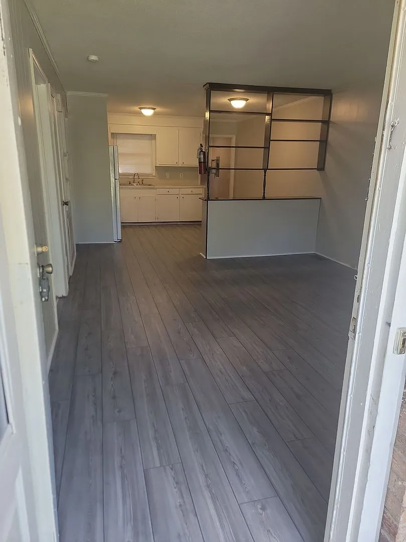 2 Bedroom 1 bath duplex right outside Batesburg-Leesville — Photo 3