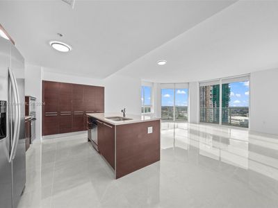 1900 N Bayshore Dr APT 1918, Miami, FL, 33132