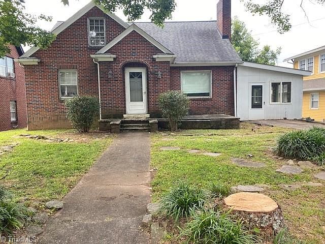 1st image of 511 F St