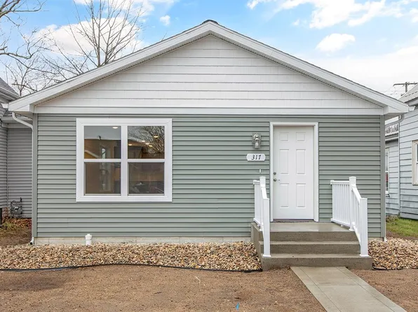317 S 10th St, Goshen, IN 46528