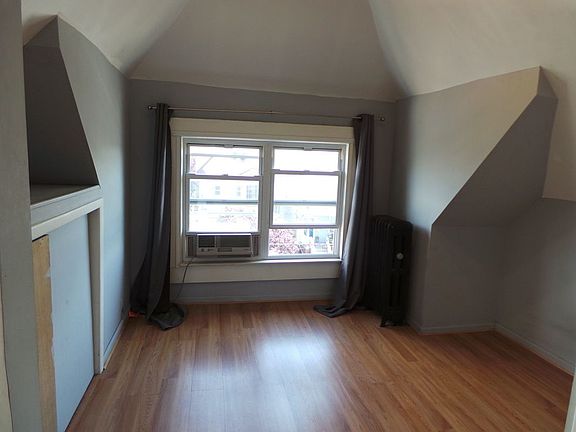 5th image of 1059 73rd St #3