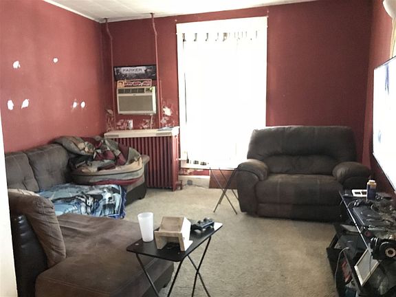 3rd image of 2231 Spear St