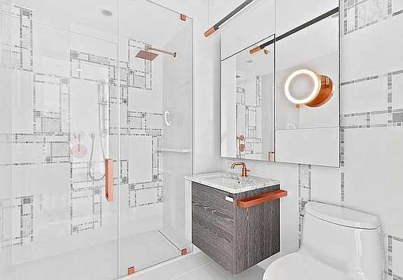 5th image of 1 City Poin APT 62J