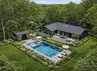 27 S Valley Rd, Sag Harbor, NY 11963