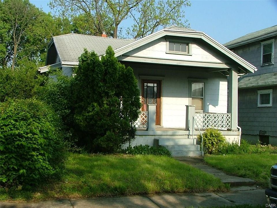 1st image of 141 Brooklyn Ave