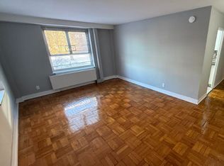 192-45B 71st Cir #1C, Fresh Meadows, NY 11365