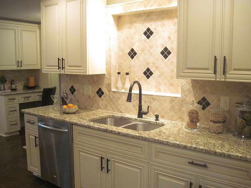 1st image of 4367 Cove Way NE