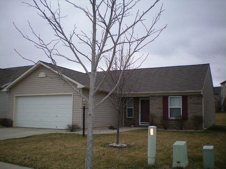 1st image of 1654 W Hennessey St