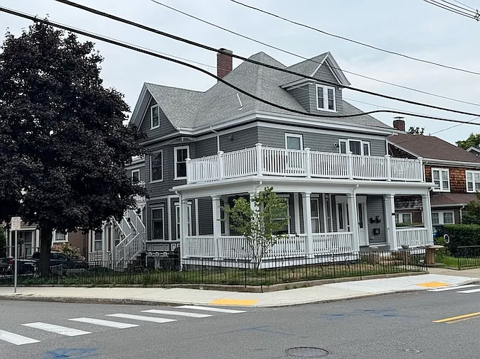 125 Pleasant St #3 — Photo 9
