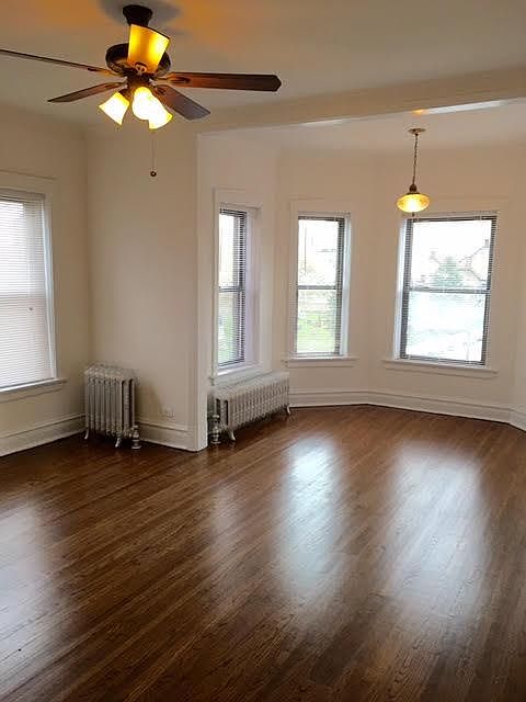 1st image of 1307 W Lawrence Ave #2
