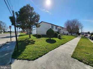 2 Sycamore Ln, Hanover, PA 17331