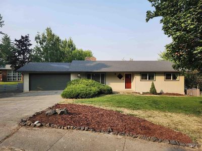 1232 Ponderosa Dr, Moscow, ID, 83843