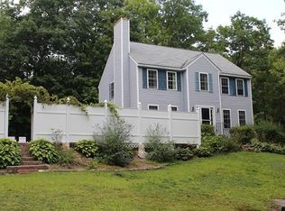 1 Linden Ln, Pepperell, MA 01463
