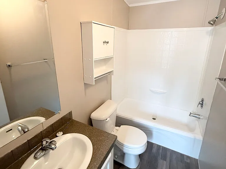 2081 Chaffee Rd S — Photo 14