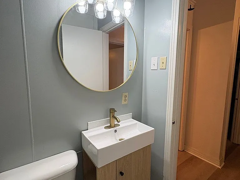 817 Anthony St — Photo 21