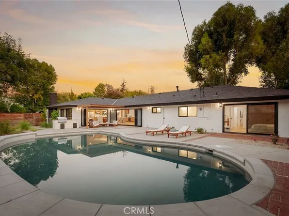 17601 McCormick St, Encino, CA 91316