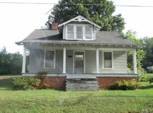 249 4th Ave SE, Hickory, NC 28602