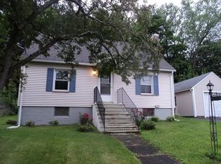 10 Springbrook Rd, Auburn, MA 01501