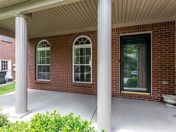 3rd image of 3357 Malone Dr