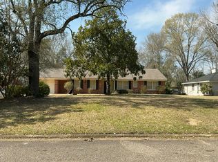 2660 Fairmont Rd, Montgomery, AL 36111