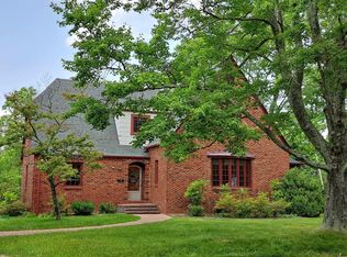 905 Draper Rd SW, Blacksburg, VA 24060