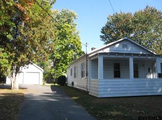 11 Katherine Rd, Colonie, NY 12205