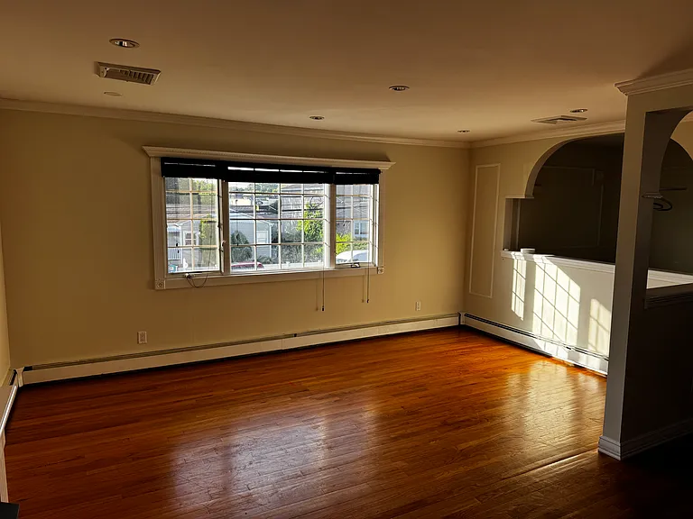 23 W Alhambra Ave #1 — Photo 14