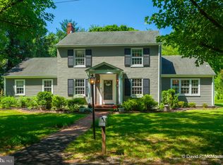 295 Hawthorne Ave, Summit Point, WV 25446