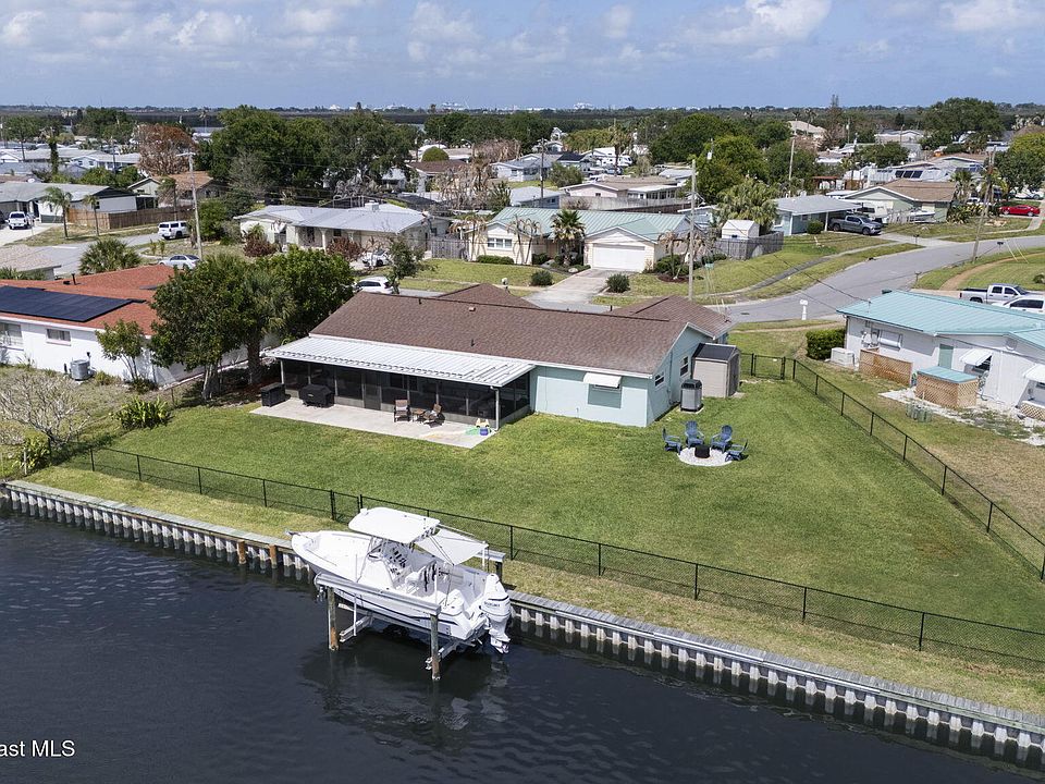 1st image of 1035 Molaki Dr