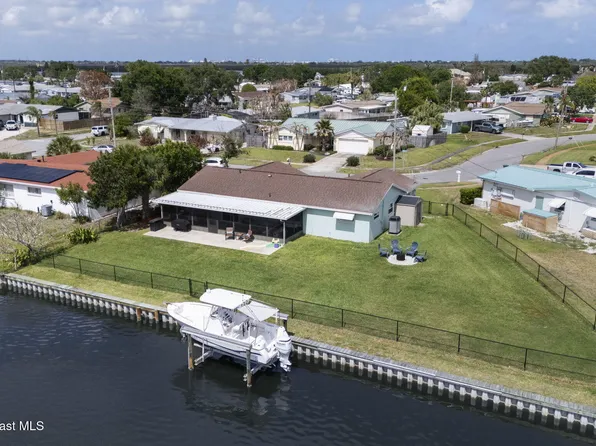 1035 Molaki Dr, Merritt Island, FL 32953