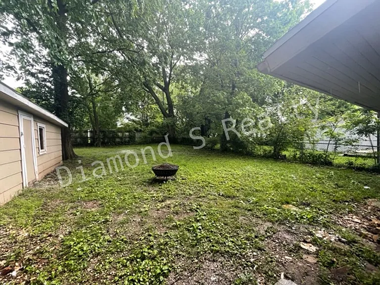 930 W Harrison St — Photo 12