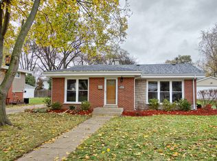 617 S Pierce Ave, Wheaton, IL 60187