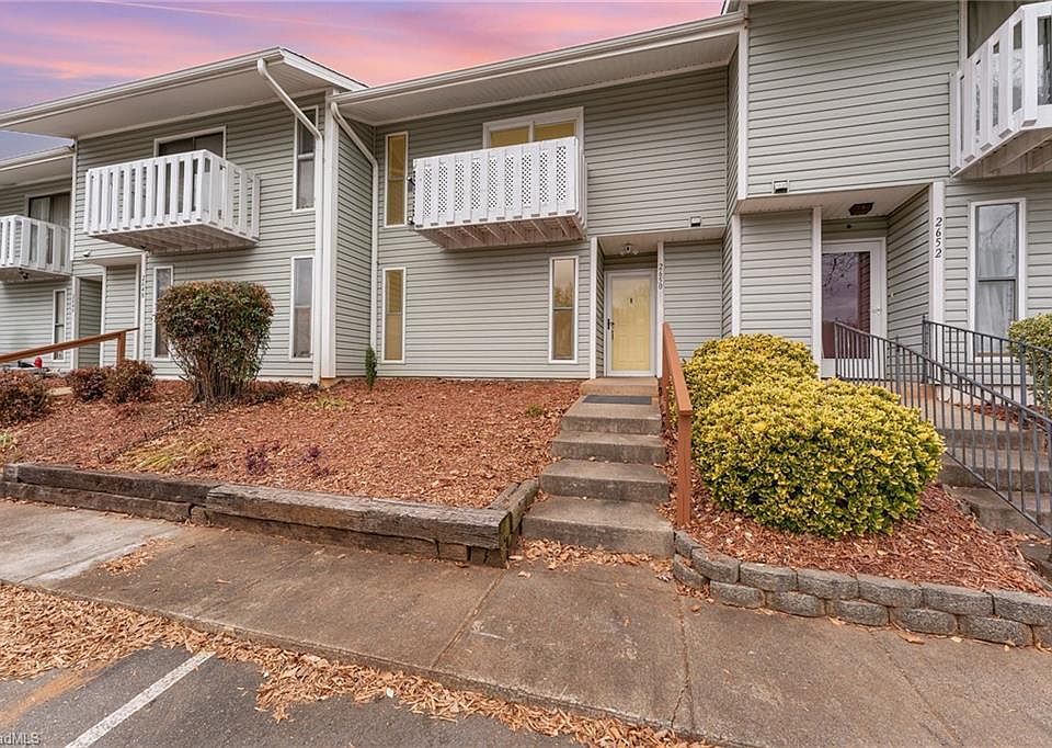 1st image of 2650 Tantelon Pl