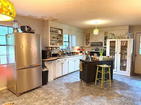 3rd image of 6113 Ayrin Brooke Ln