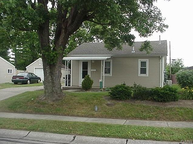 1st image of 2809 Gladstone St