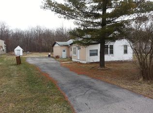1784 Omar Rd, Smiths Creek, MI 48074