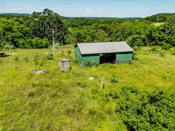 12930 Baker Mountain Rd, Prairie Grove, AR 72753