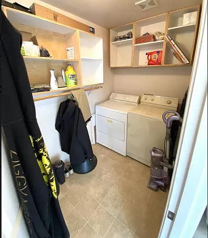 1147 Tabby Ln — Photo 3