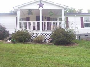 105 Brookhaven Dr, Utica, KY 42376