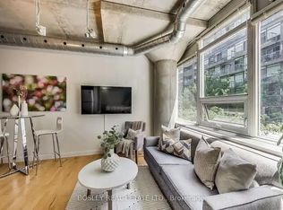 32 Stewart St #209, Toronto, ON M5V3T2