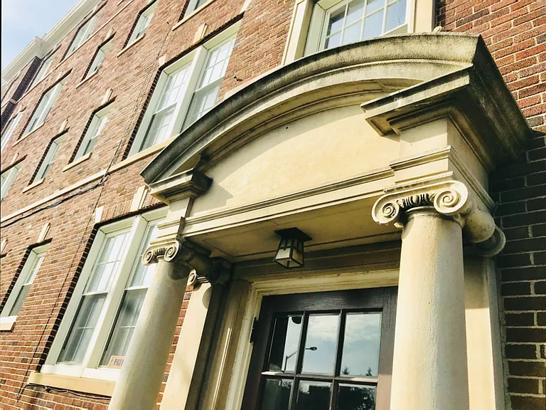 24 Franklin St — Photo 3