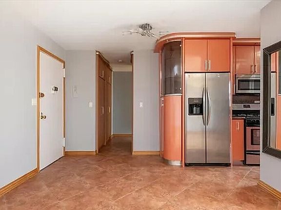 3rd image of 460 Neptune Ave APT 16F