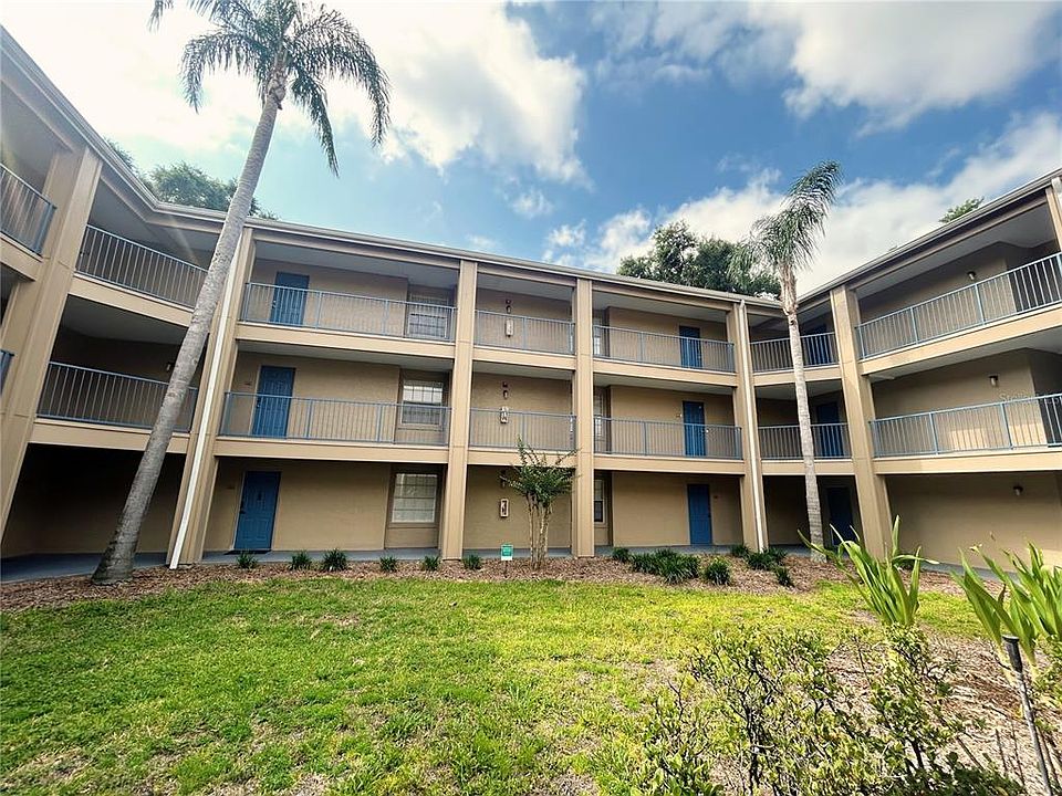 1st image of 7350 WESTPOINTE BOULEVARD #216