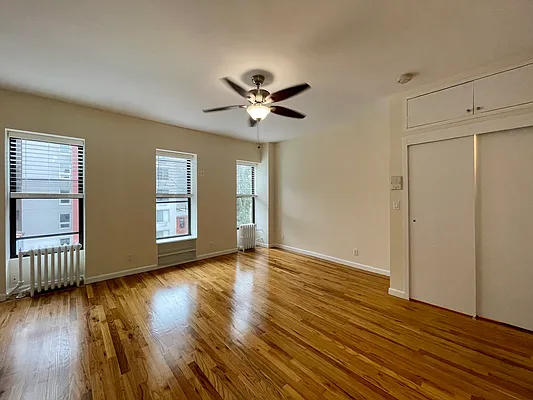 Rented by Mauro Bros Real Estate Services LLC | media 17